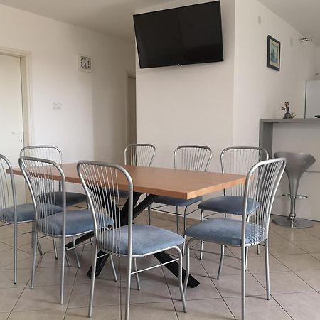 Apartments Jasna Privlaka  Kültér fotó
