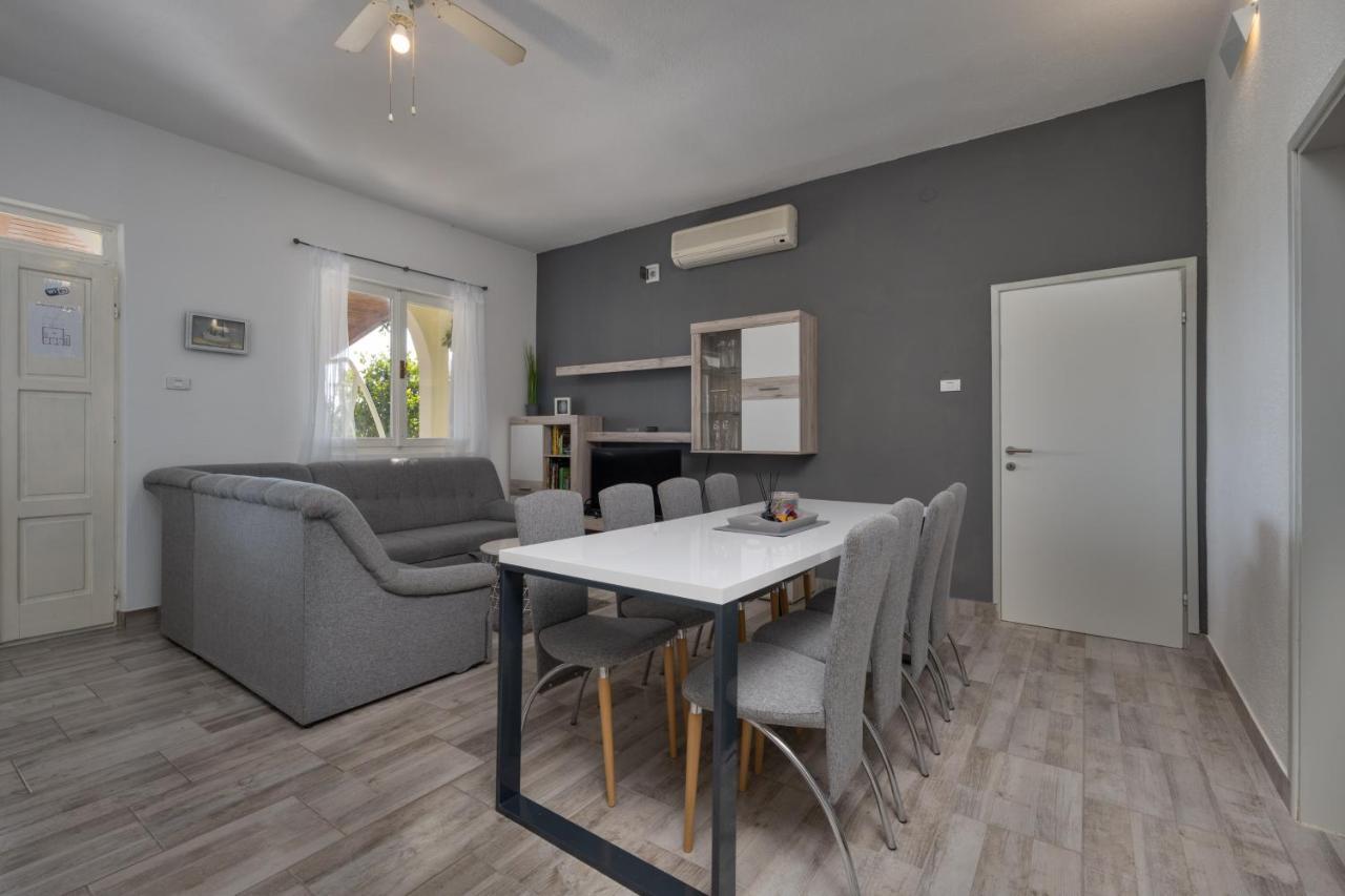 Apartments Jasna Privlaka  Kültér fotó