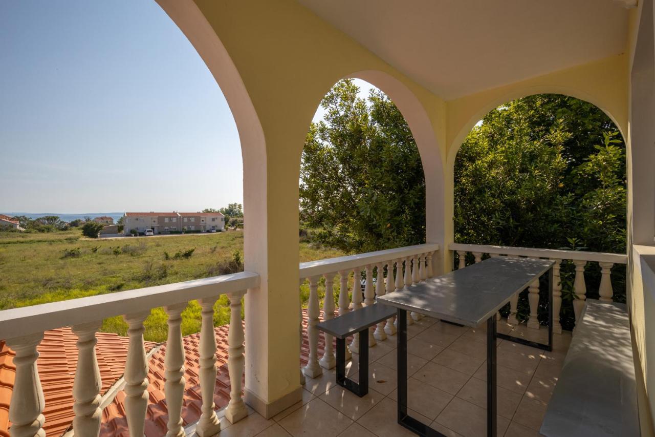 Apartments Jasna Privlaka  Kültér fotó